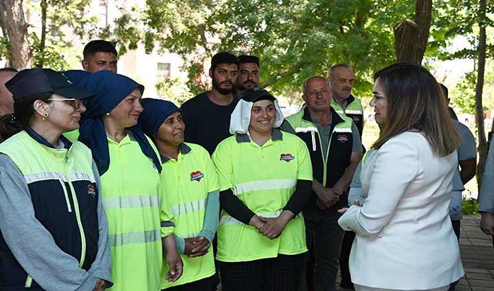 Candan Yüceer Bayram Sevincini Paylaştı 1 BASKAN YUCEER BAYRAMLASMA PROGRAMLARI 2