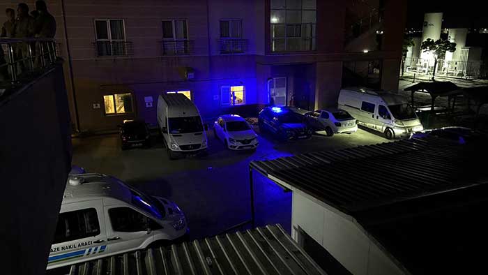 Husumetlisini Vurdu, Yaşamına Son Verdi 1 HUSUMETLISINI TABANCAYLA YARALAYIP YASA 2